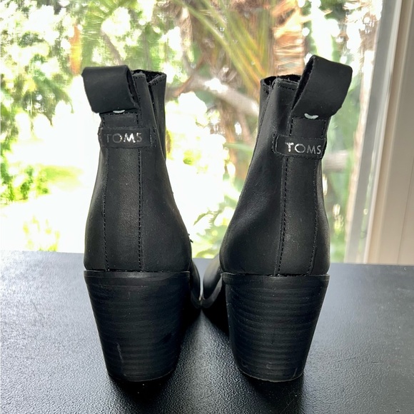 TOMS Everly black booties, in women’s size 7 - Picture 3 of 3